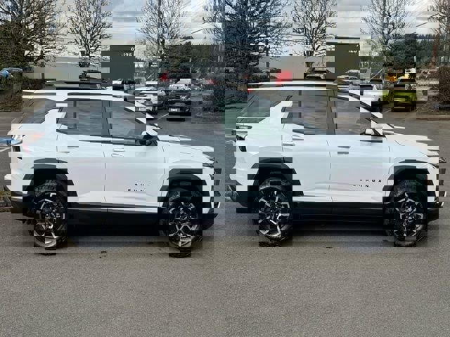 New 2026 Chevrolet Equinox ACTIV w/ Convenience Package III image 9