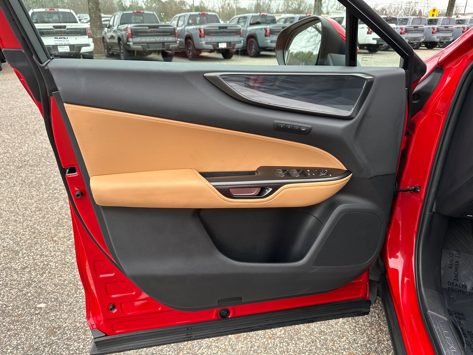 Used 2024 Lexus NX 250 FWD w/ Cold Area Package image 10