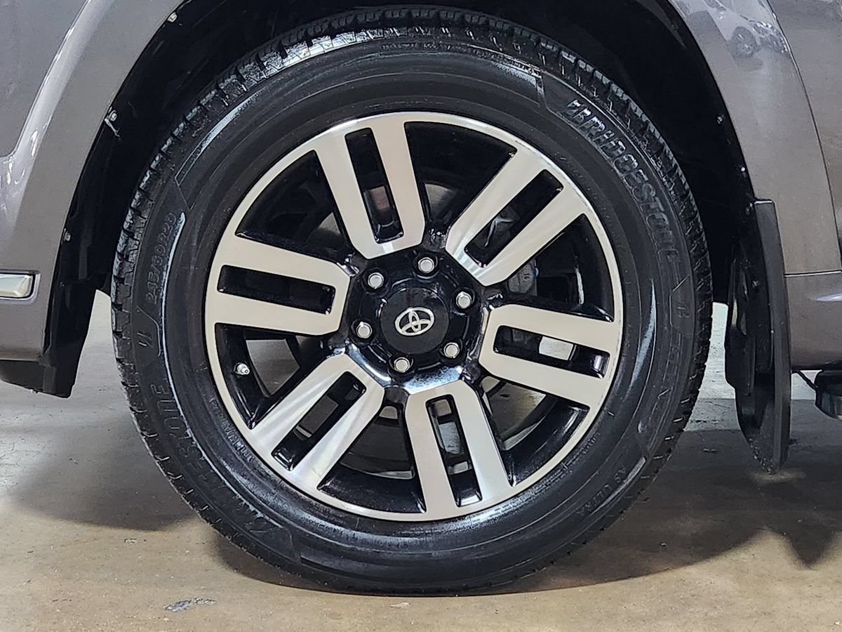 Used 2015 Toyota 4Runner Limited RWD image 26