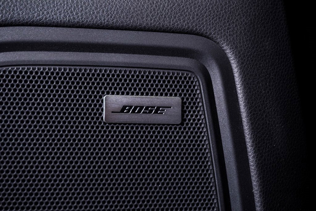 Certified 2023 Porsche Macan Turbo image 27