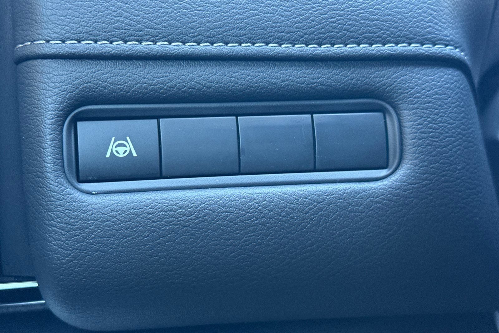 New 2026 Nissan Armada SV AWD/4WD image 31
