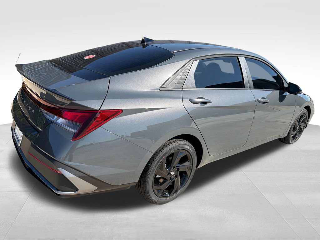New 2026 Hyundai Elantra Sport FWD image 7