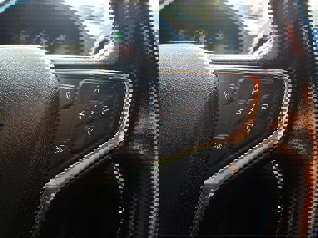 Used 2019 Chevrolet Volt Premier w/ Driver Confidence II Package image 18