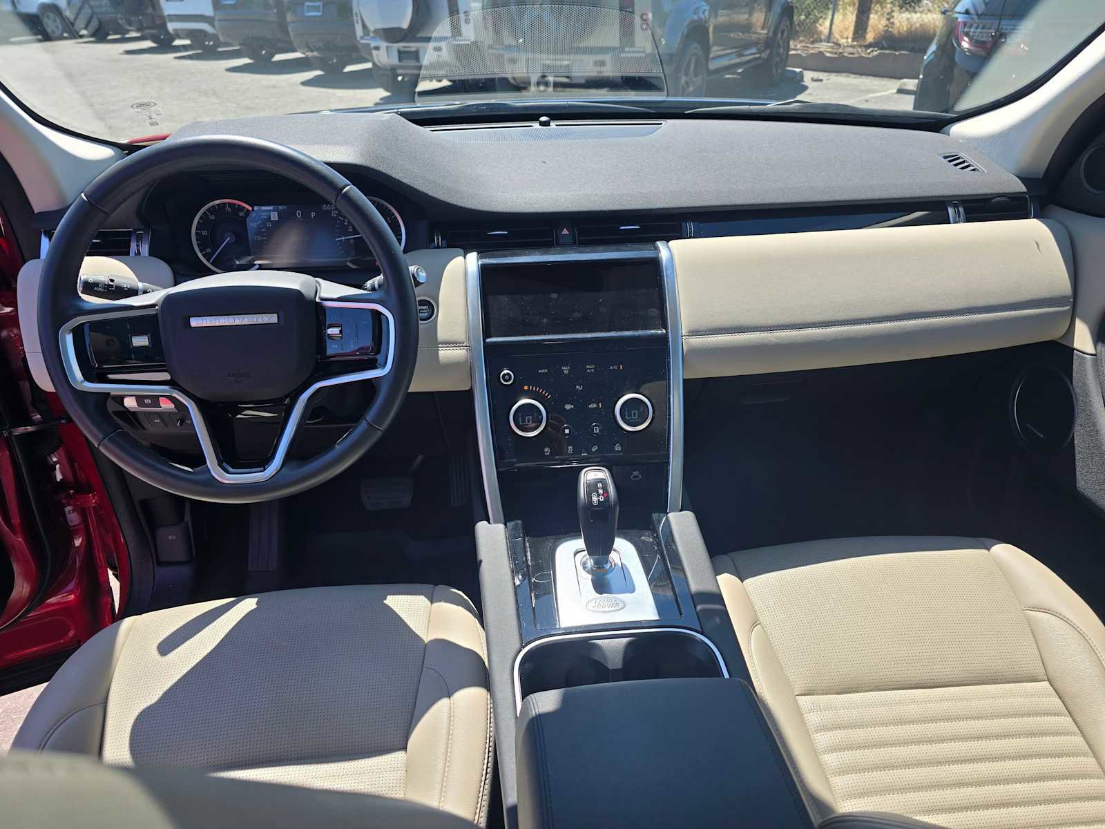 Used 2023 Land Rover Discovery Sport SE image 21