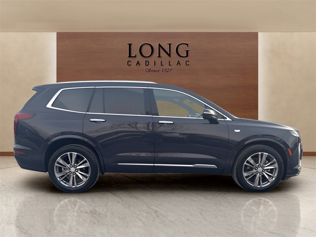 Certified 2025 Cadillac XT6 Premium Luxury image 6