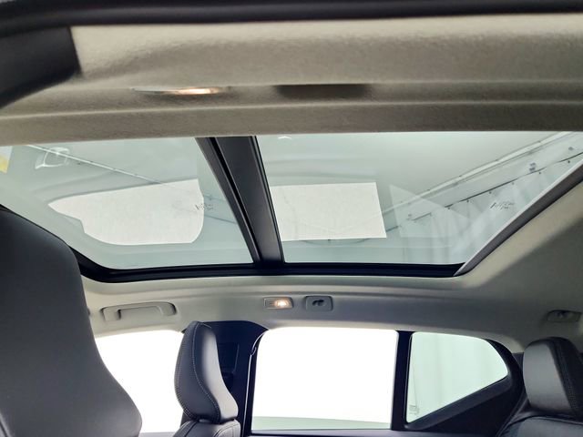 New 2026 Volvo XC40 B4 Plus w/ Climate Package image 22