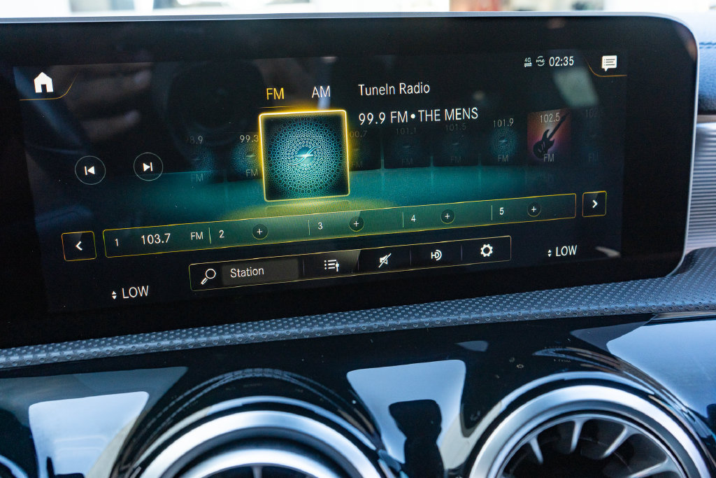 Used 2020 Mercedes-Benz CLA 250 image 27