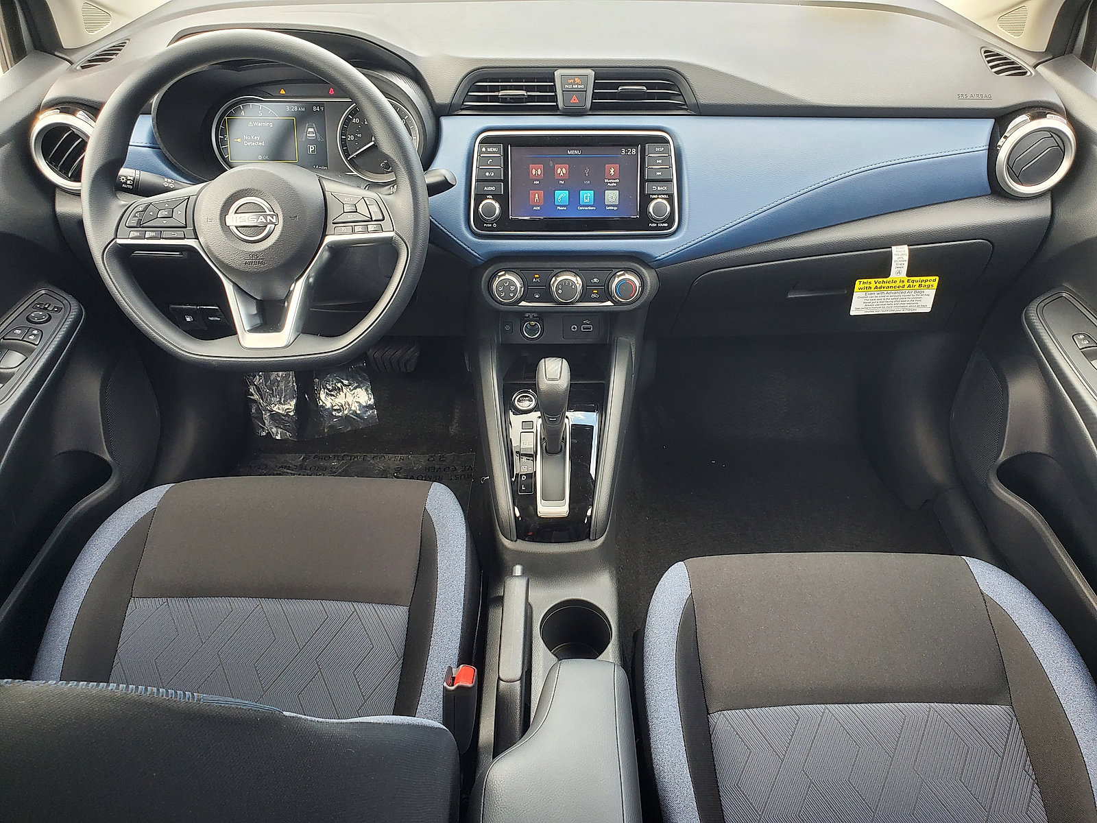 New 2025 Nissan Versa SV w/ Trunk Package FWD image 16