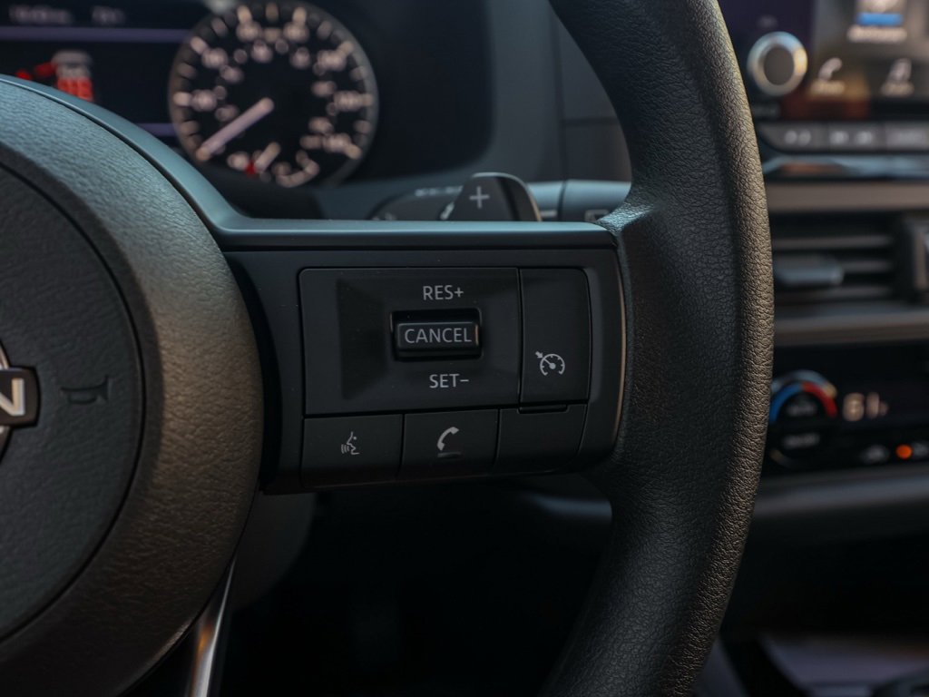 New 2025 Nissan Pathfinder S image 27