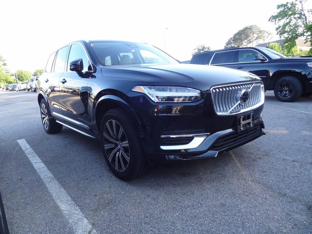 Used 2024 Volvo XC90 B6 Plus AWD/4WD image 1