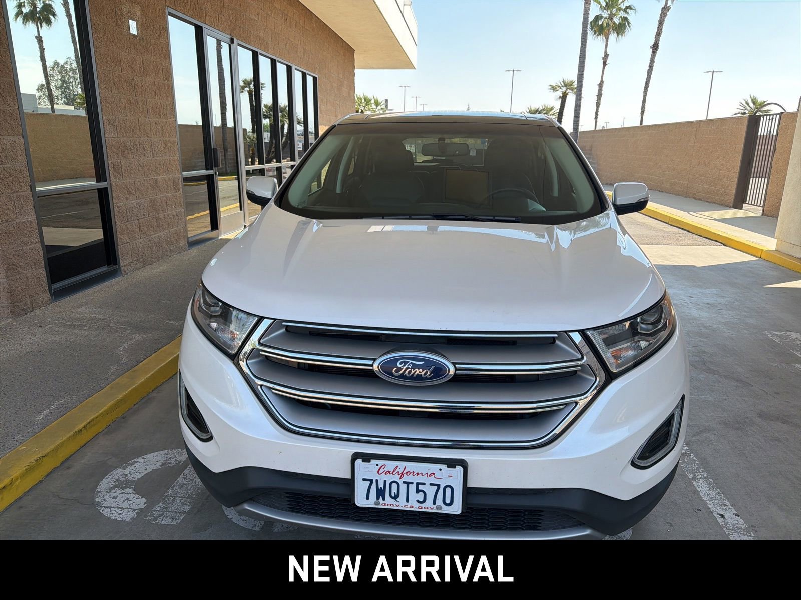 Used 2017 Ford Edge SEL w/ Equipment Group 201A image 2