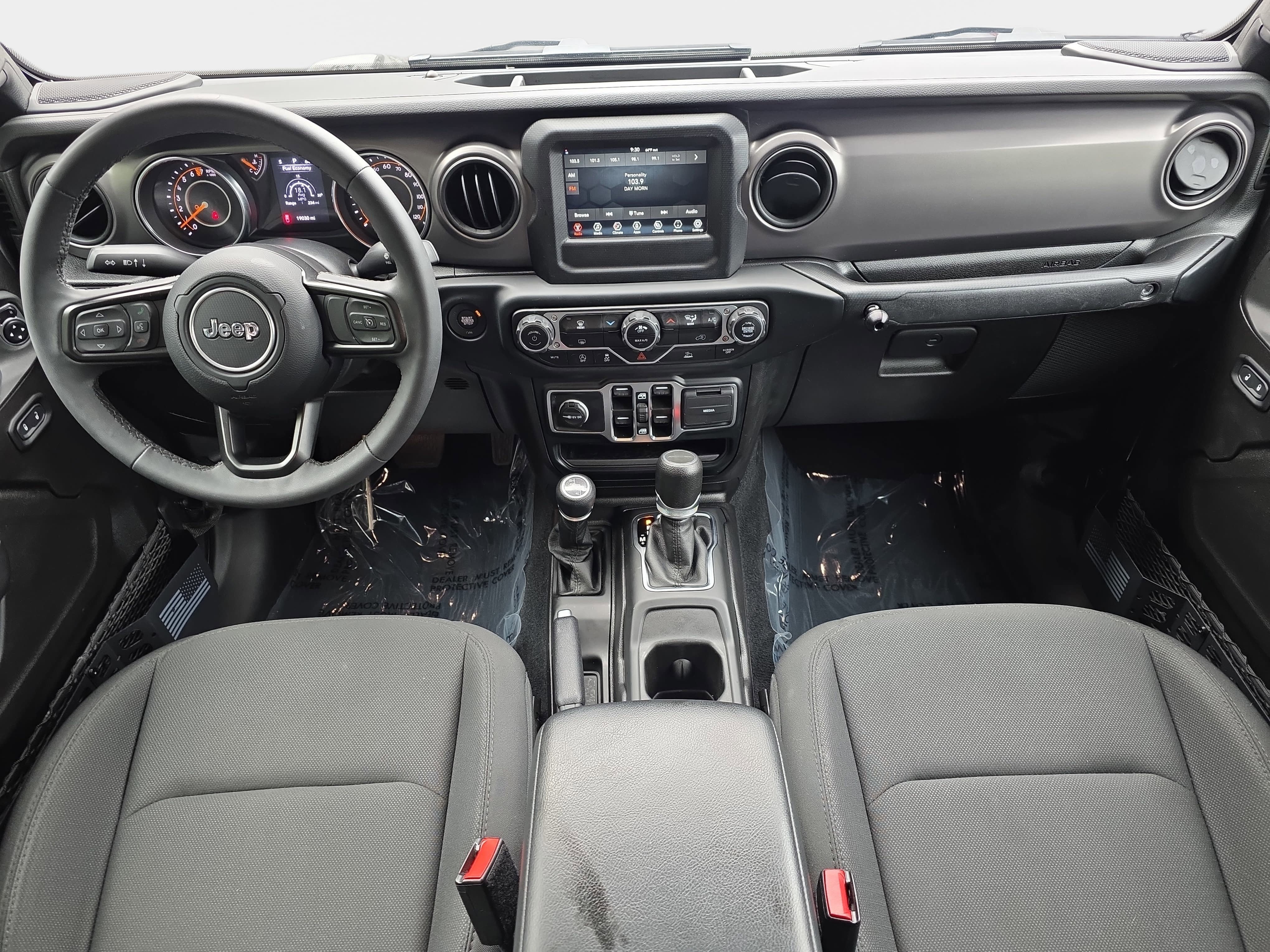 Certified 2023 Jeep Gladiator Sport AWD/4WD image 9