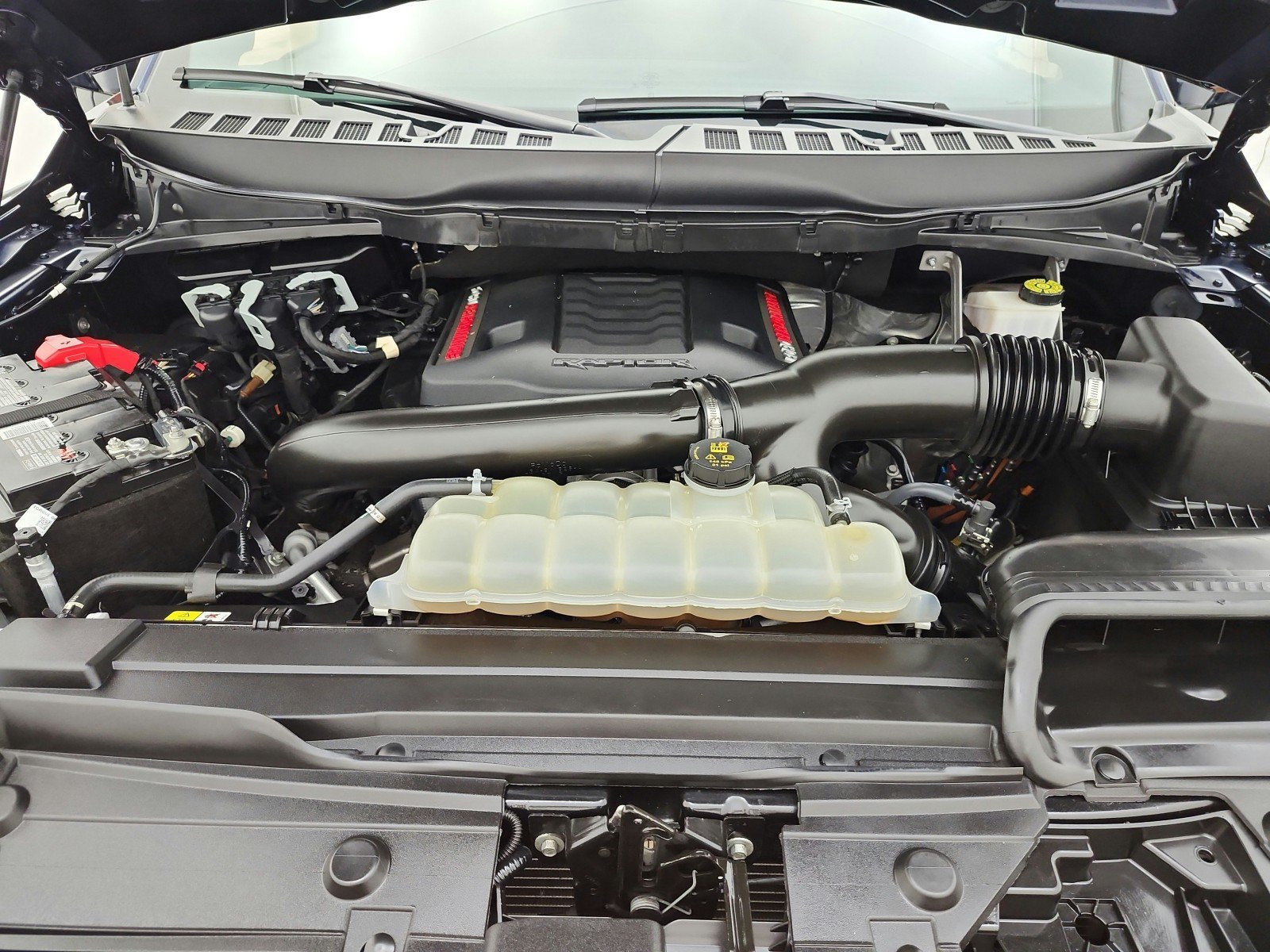Used 2023 Ford F150 Raptor AWD/4WD image 16