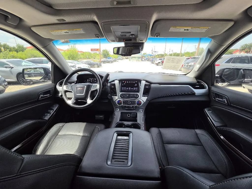 Used 2016 GMC Yukon SLT w/ Open Road Package RWD image 28