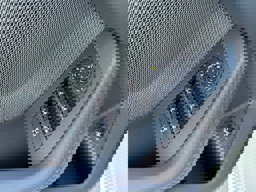 New 2025 BMW M235i xDrive w/ M Sport Professional Package image 8