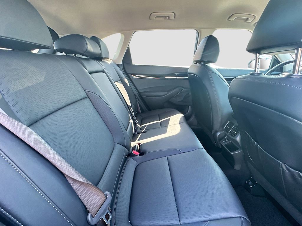 Certified 2024 Kia Seltos EX FWD image 30