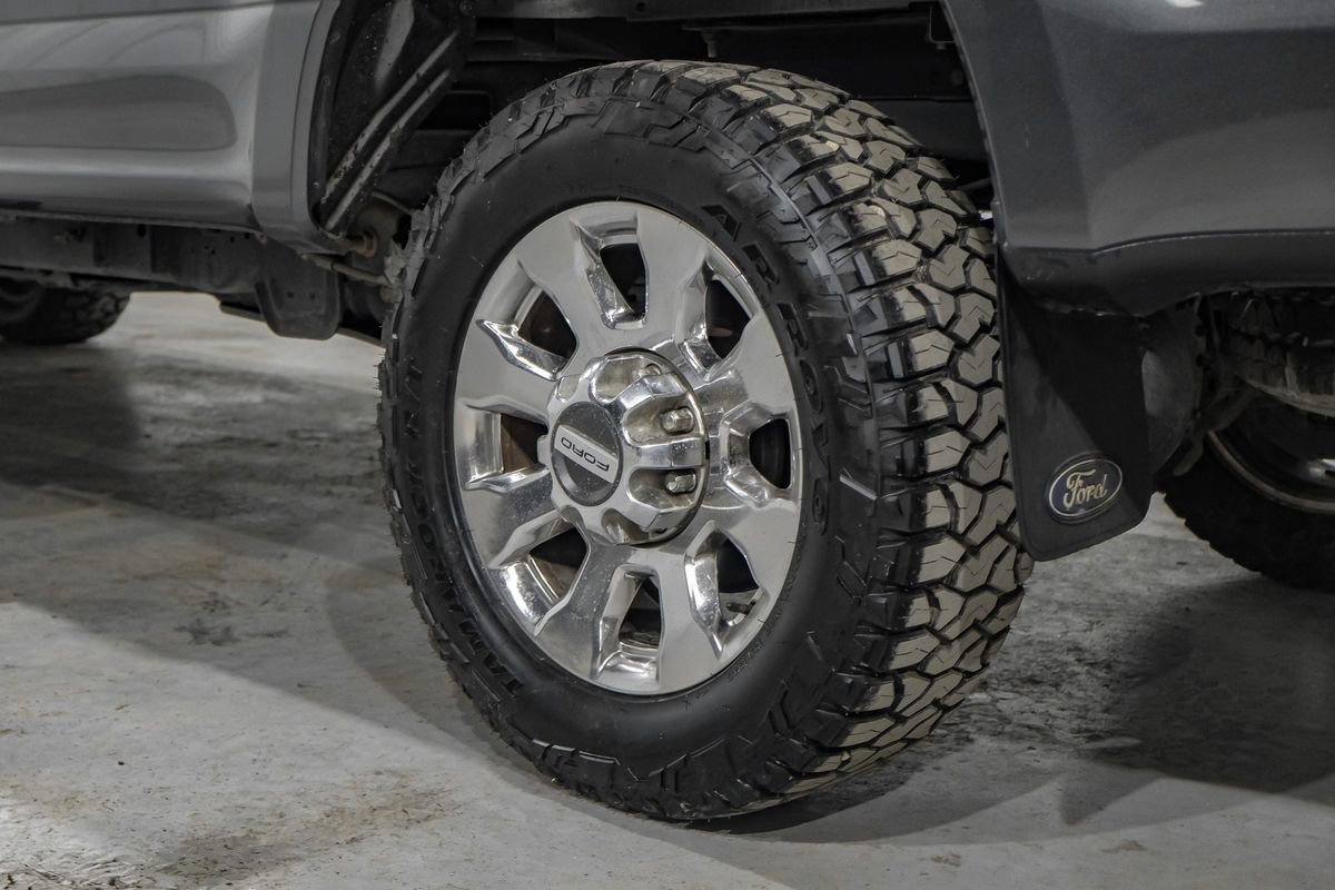 Used 2019 Ford F350 Lariat w/ Chrome Package AWD/4WD image 64
