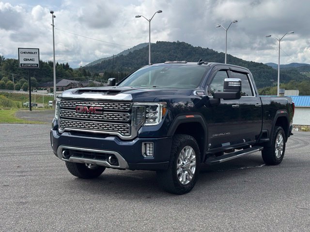 Used 2023 GMC Sierra 2500 Denali w/ Denali Ultimate Package AWD/4WD image 3