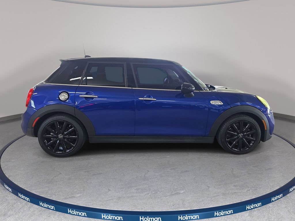 Used 2019 MINI Cooper S w/ Premium Package image 6