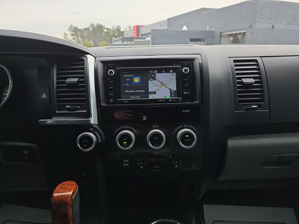 Used 2019 Toyota Sequoia Platinum image 25