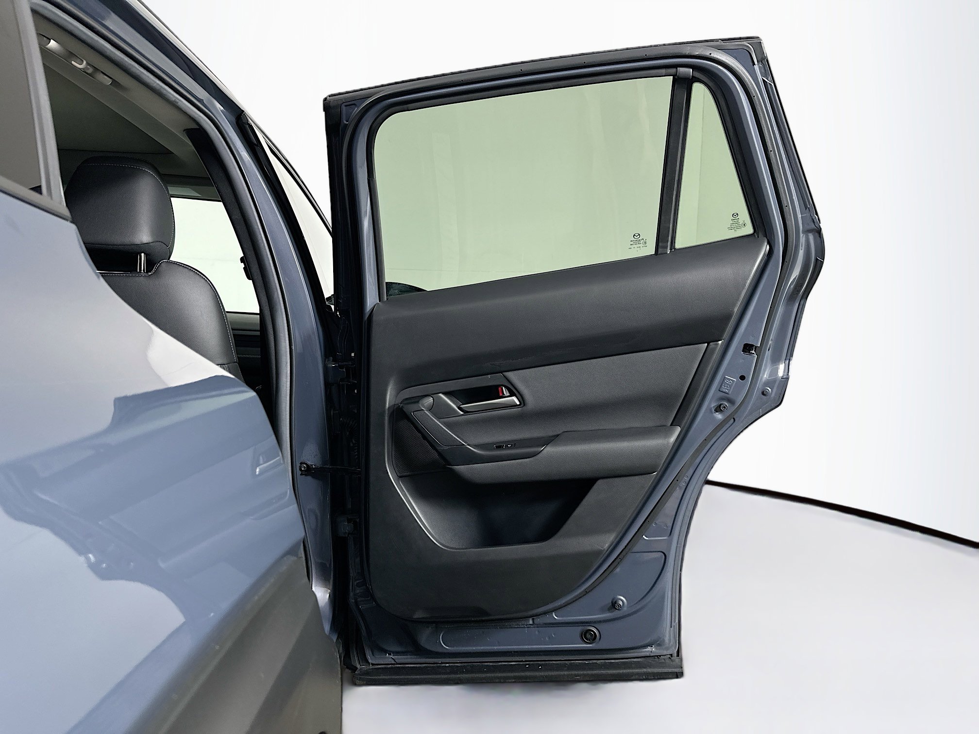 Used 2025 MAZDA CX-50 AWD 2.5 Hybrid w/ Premium Pkg image 31