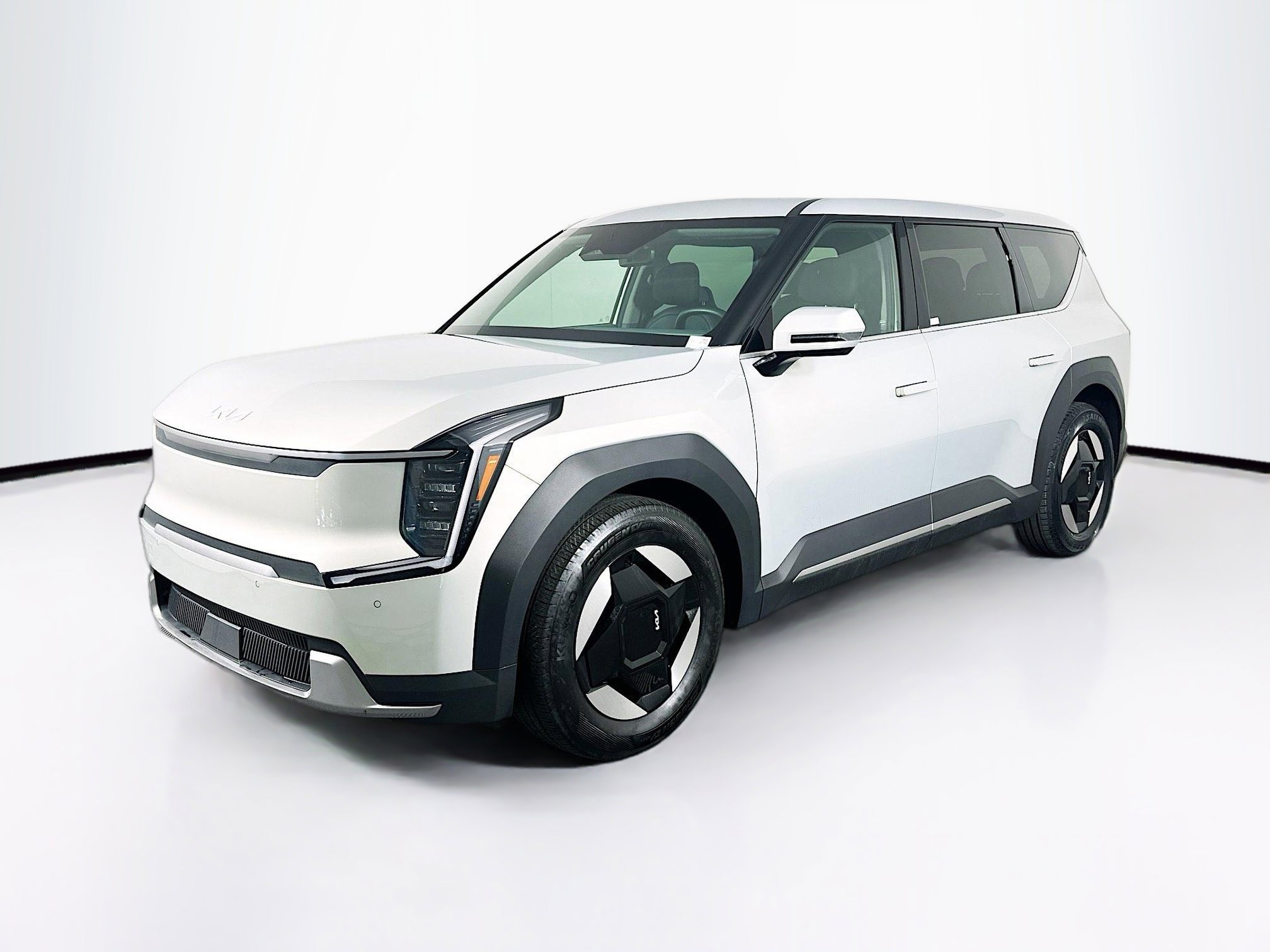 Used 2024 Kia EV9 Light Long Range image 3