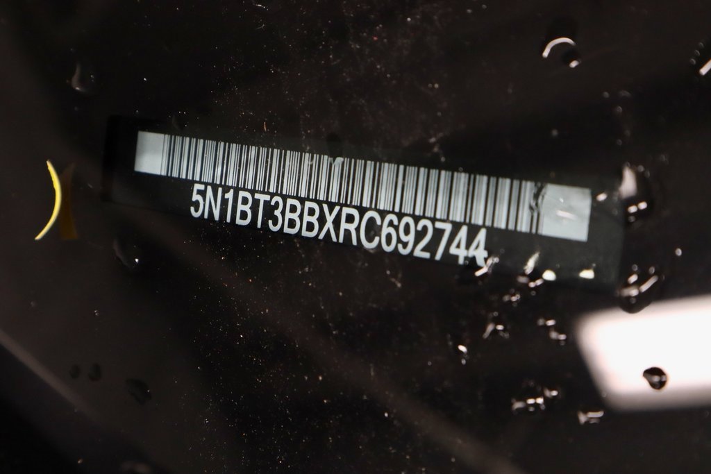 Certified 2024 Nissan Rogue SV image 34