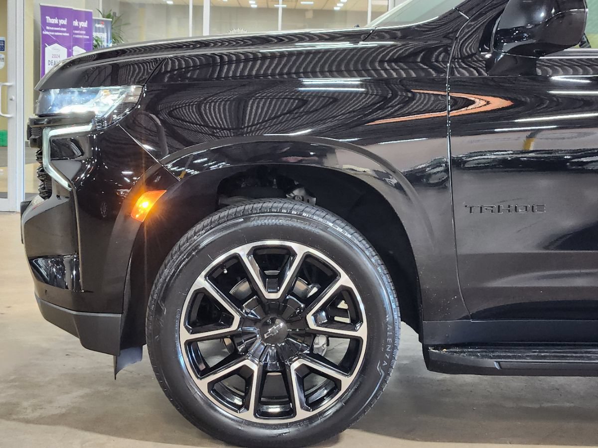 Used 2023 Chevrolet Tahoe RST RWD image 16