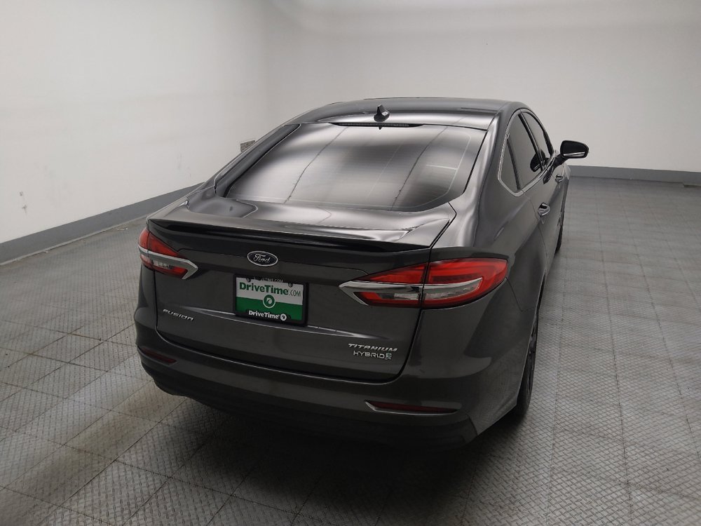 Used 2019 Ford Fusion Titanium FWD image 7