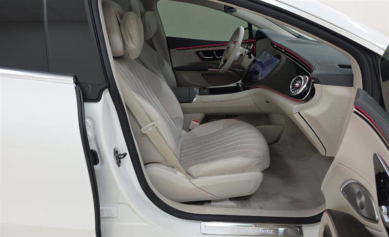 Used 2024 Mercedes-Benz EQS 450+ Sedan image 7