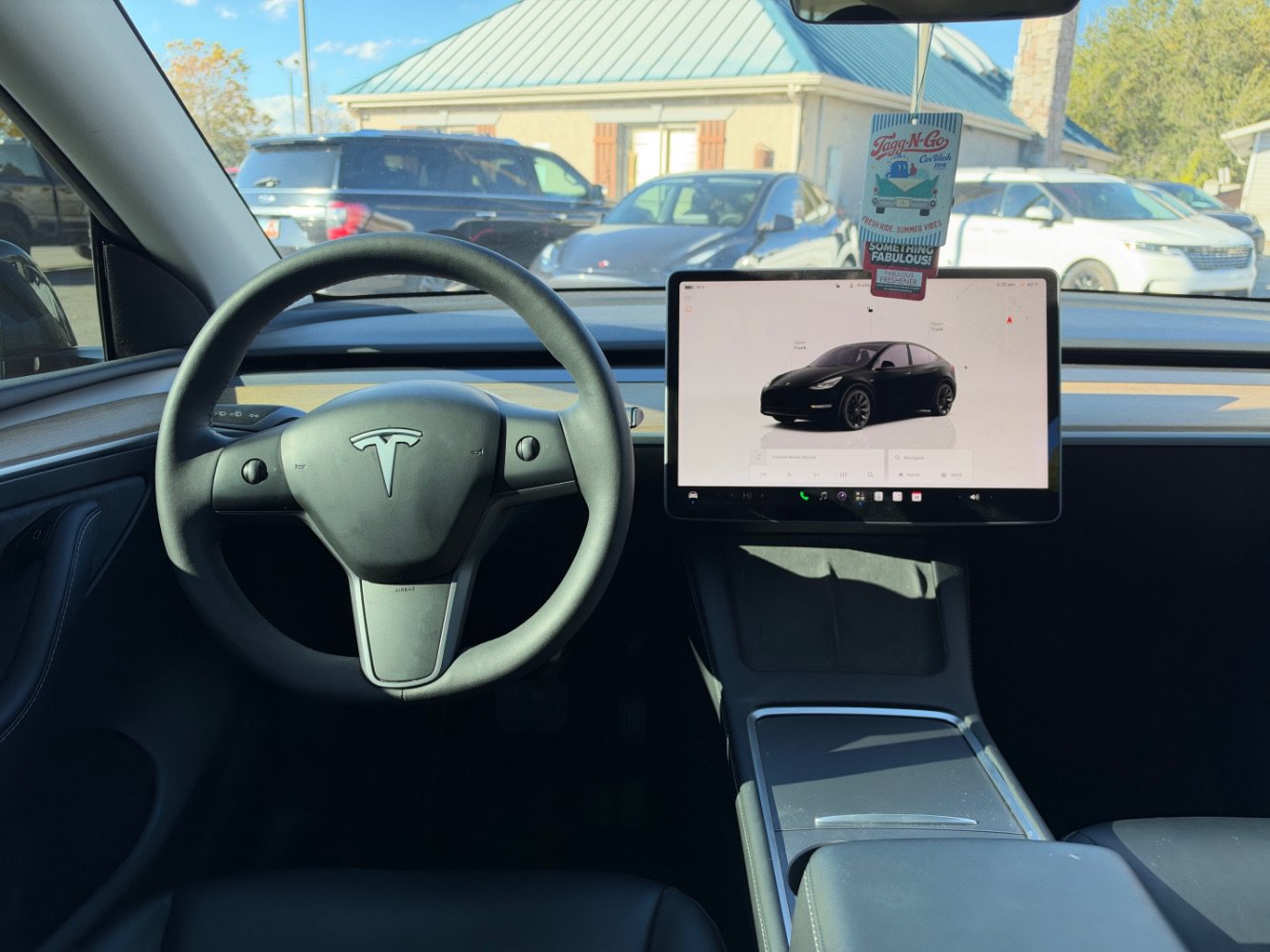 Used 2023 Tesla Model Y Long Range AWD/4WD image 12