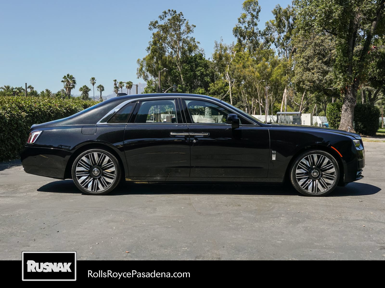 New 2026 Rolls-Royce Ghost AWD/4WD image 8