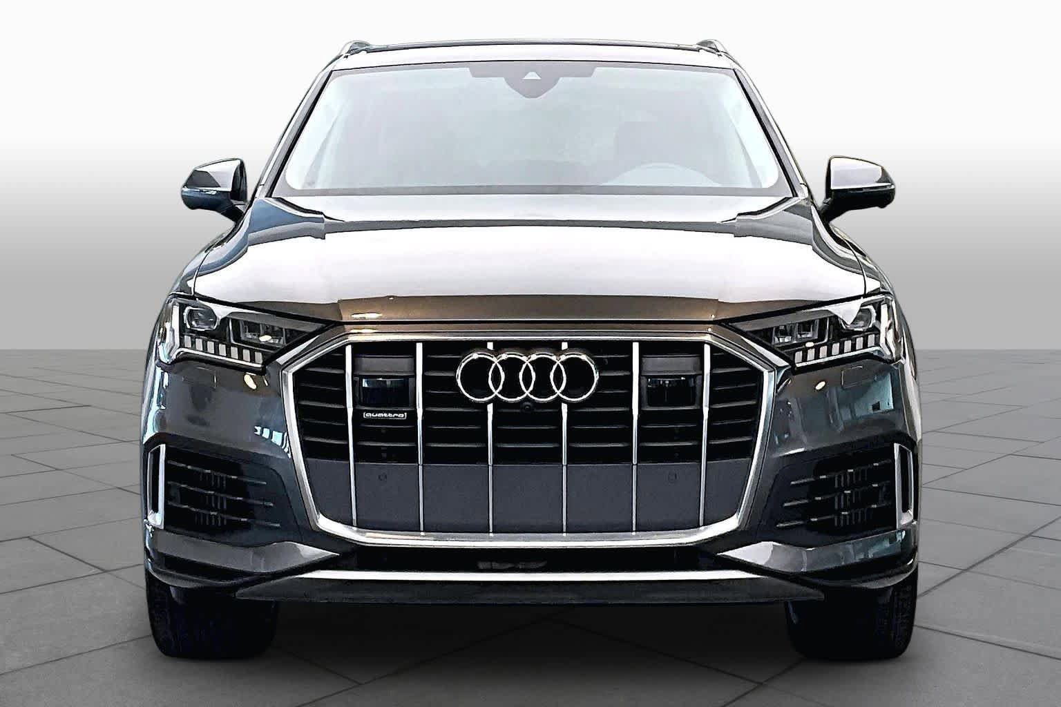 Used 2023 Audi Q7 3.0T Premium Plus w/ Premium Plus Package AWD/4WD image 4