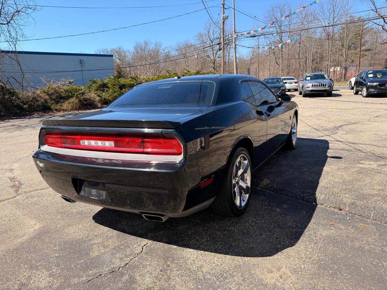 Used 2014 Dodge Challenger SXT w/ Super Sport Group (SS/T) image 7