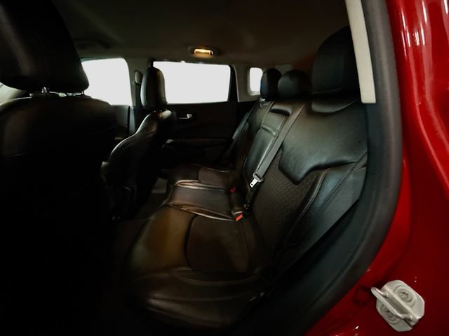 Used 2018 Jeep Compass Latitude w/ Cold Weather Group AWD/4WD image 24