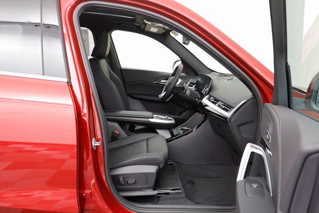 New 2026 BMW X1 xDrive28i w/ Technology Package image 18