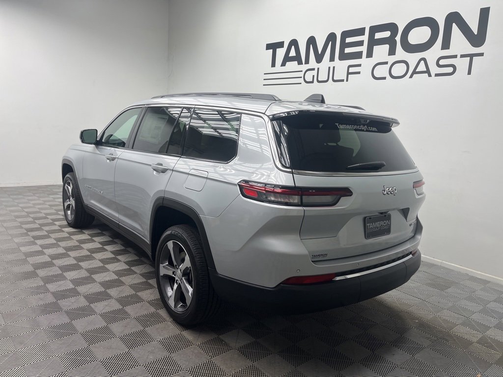 New 2025 Jeep Grand Cherokee L Limited w/ Luxury Tech Group II image 3