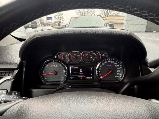 Used 2016 Chevrolet Suburban LT image 18