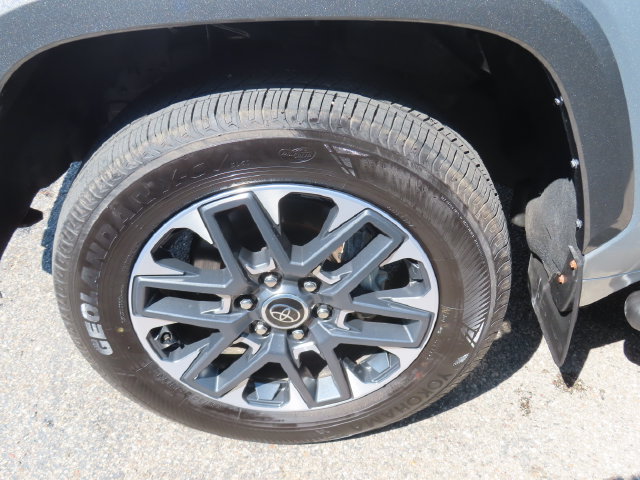 Used 2023 Toyota Tundra Limited AWD/4WD image 18