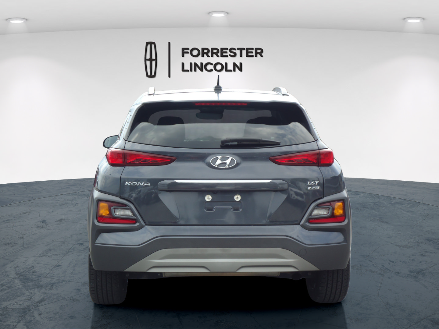 Used 2018 Hyundai Kona Limited AWD/4WD image 4