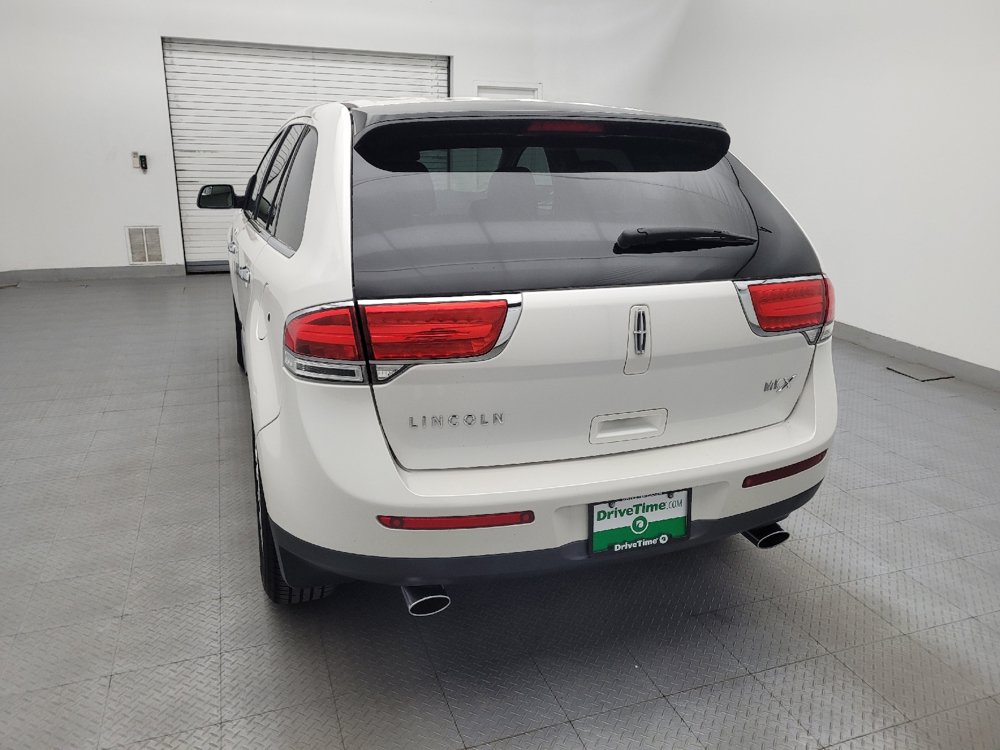 Used 2014 Lincoln MKX FWD image 6