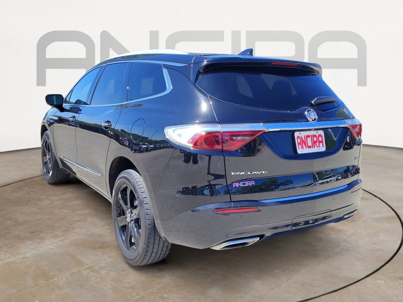 Used 2023 Buick Enclave Essence w/ Sport Touring Edition FWD image 11