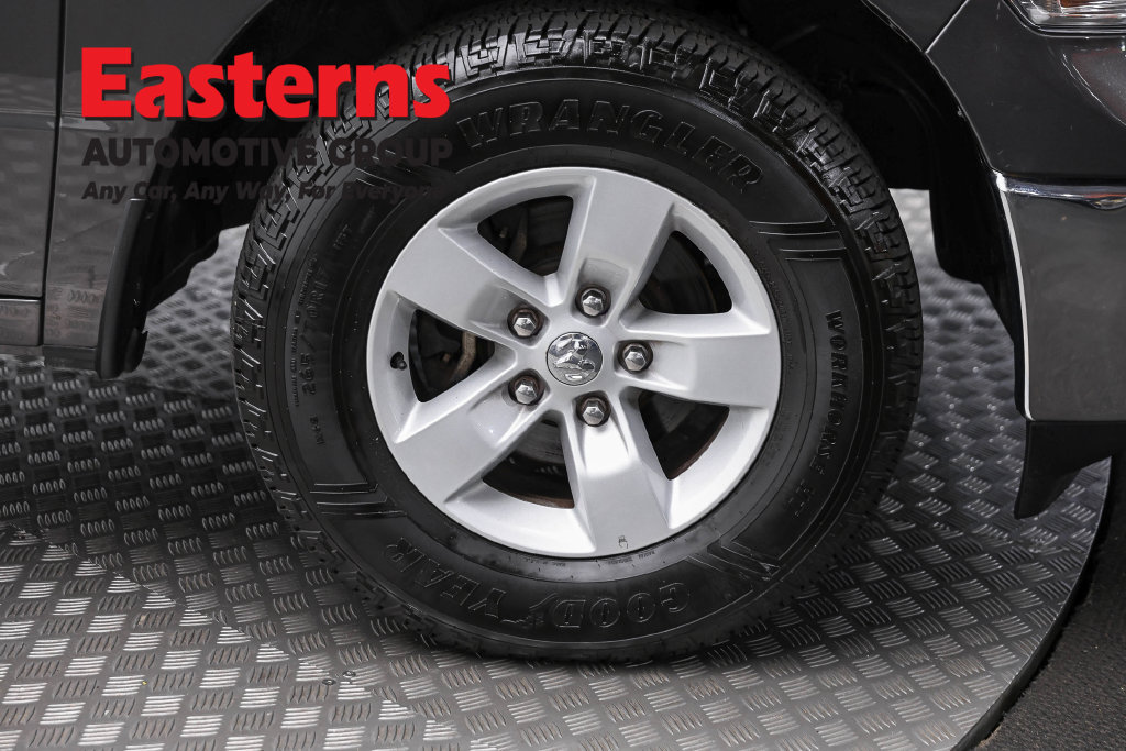 Used 2024 RAM 1500 Classic SLT RWD image 30