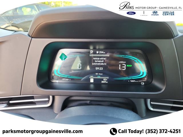 New 2025 Hyundai Elantra Blue FWD image 25