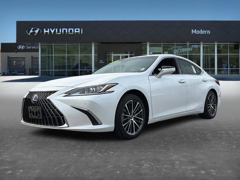 Used 2022 Lexus ES 300h w/ Premium Package image 1