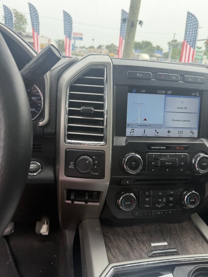 Used 2017 Ford F350 Lariat AWD/4WD image 10