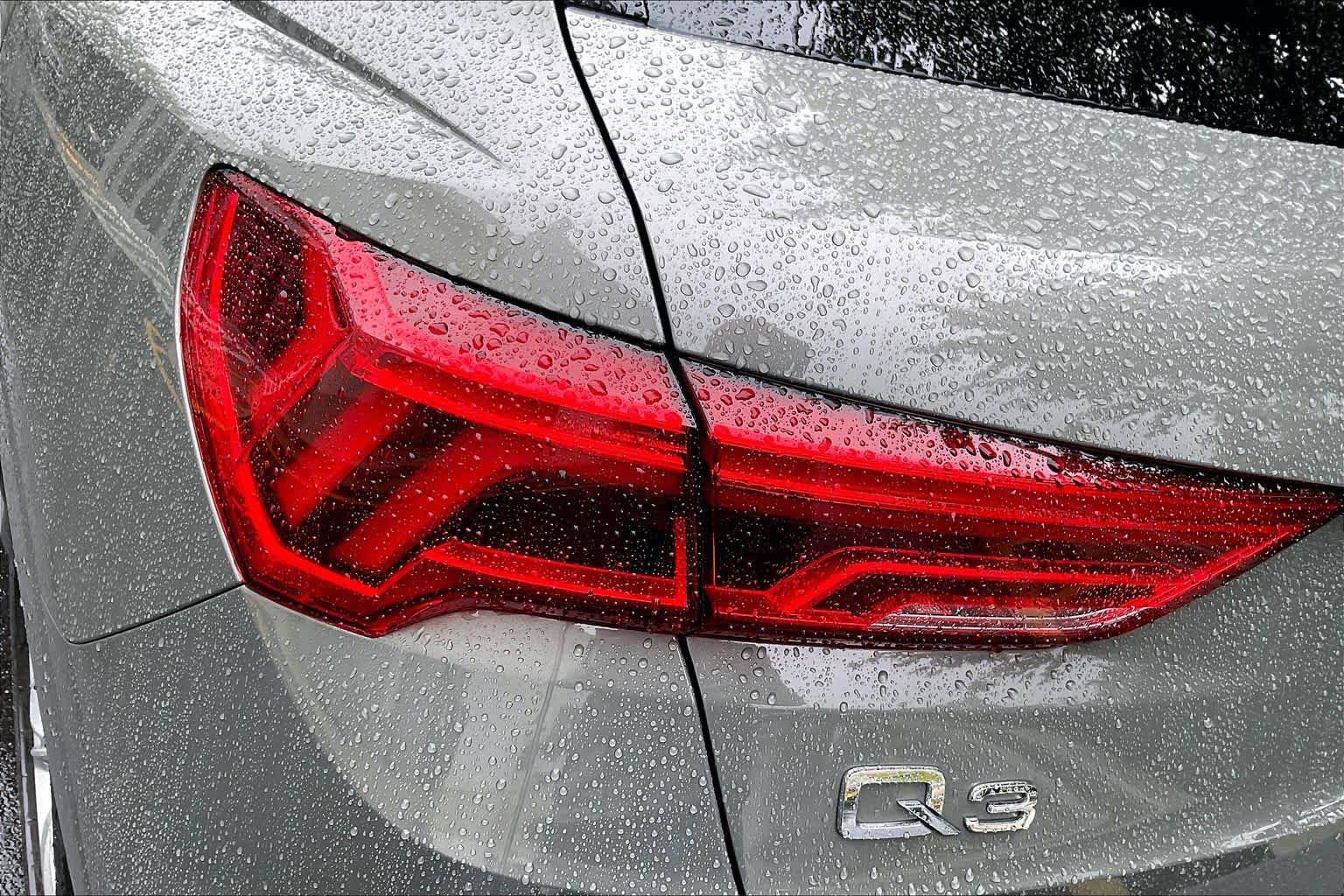 Used 2022 Audi Q3 2.0T Premium AWD/4WD image 29
