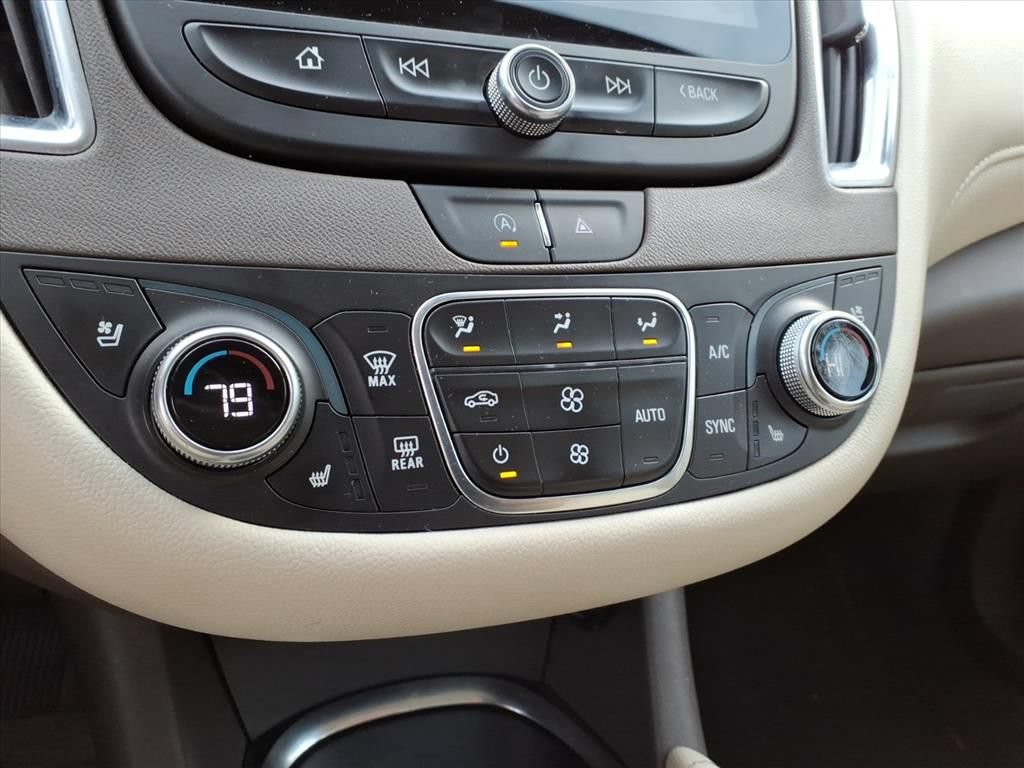 Used 2024 Chevrolet Malibu LT FWD image 19