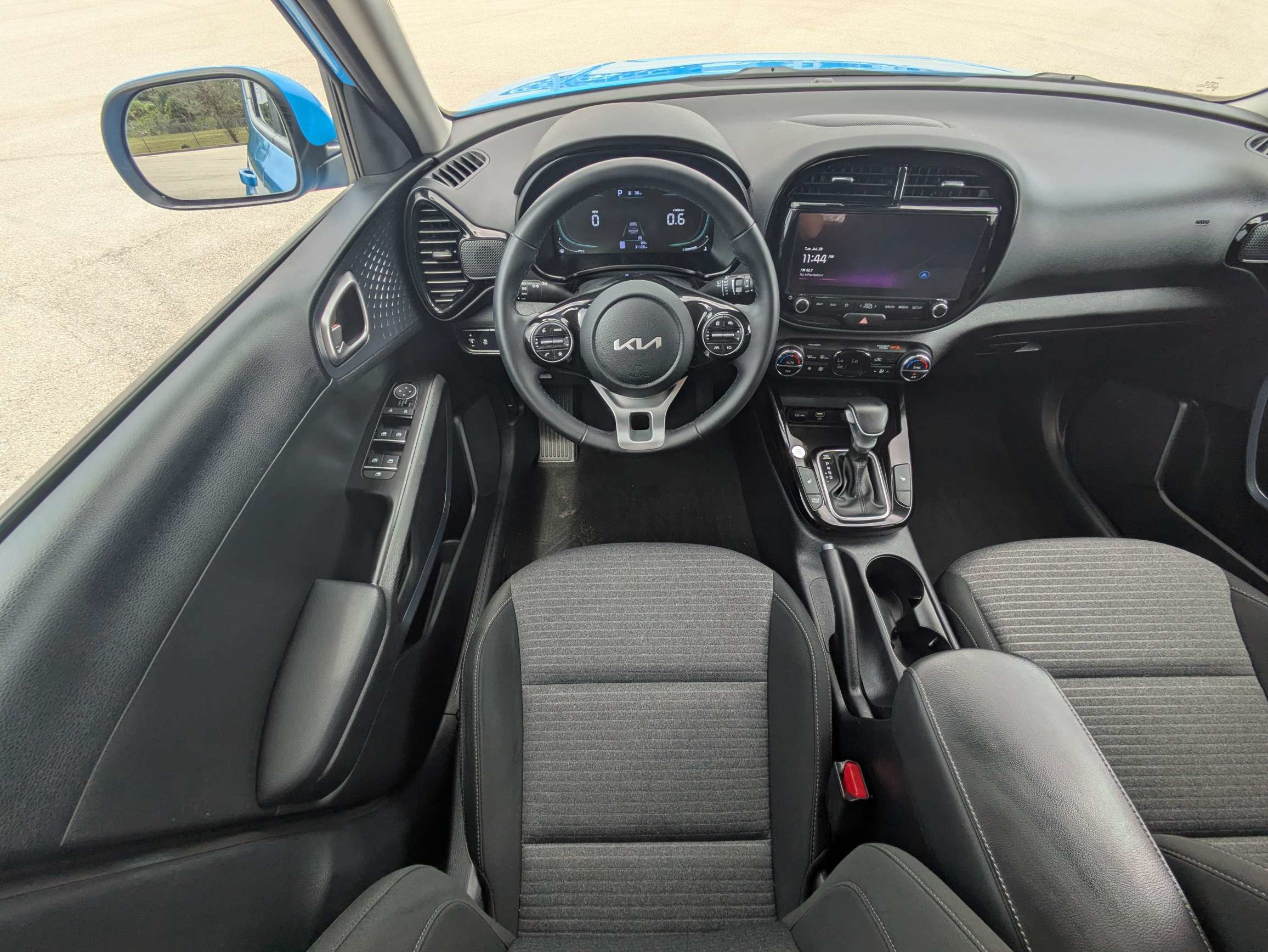 Certified 2023 Kia Soul EX FWD image 17