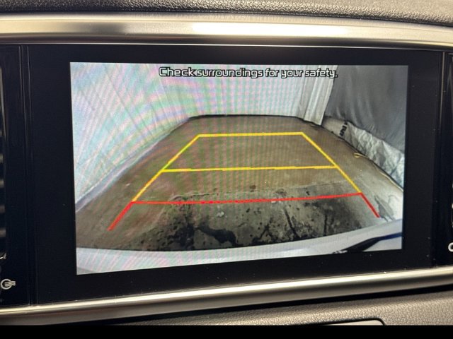 Used 2022 Kia Sportage EX AWD/4WD image 18